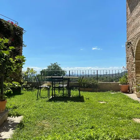 La Corte Segreta 3* Montepulciano Stazione